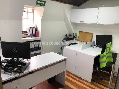 Casa de 5 alcobas en venta en Chapinero Alto Emaus, Bogotá, 270 m² · foto 3 de 9