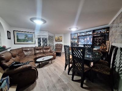 Apartamento de 3 alcobas en venta en Humedal Cordoba, Bogotá, 98 m² · foto 1 de 9