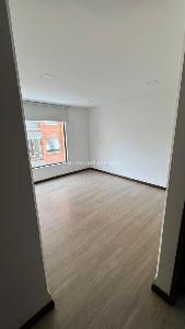 Apartamento de 3 alcobas en venta en Bella Suiza, Bogotá, 105 m² · foto 4 de 10