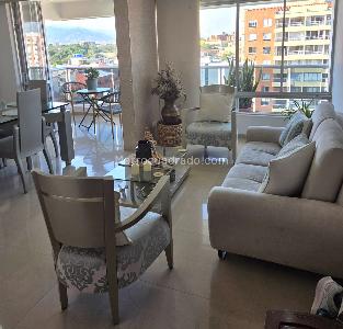 Apartamento en venta en Ciudad Jardin, Cali · foto 5 de 9