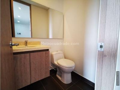 Apartamento de 1 alcoba en venta en La Esperanza Modelia, Bogotá, 40 m² · foto 11 de 20