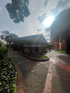 Apartamento de 3 alcobas en venta en Niza 8, Bogotá, 114 m² · foto 18 de 19
