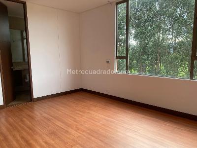 Apartamento de 3 alcobas en arriendo en Arrayanes Suba La Lomita, Bogotá, 200 m² · foto 14 de 20