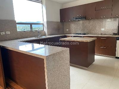 Apartamento de 3 alcobas en arriendo en Arrayanes Suba La Lomita, Bogotá, 200 m² · foto 7 de 20