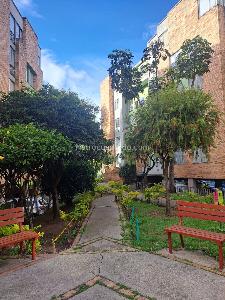 Apartamento de 3 alcobas en venta en Parques De Milenta, Bogotá, 62 m² · foto 7 de 13