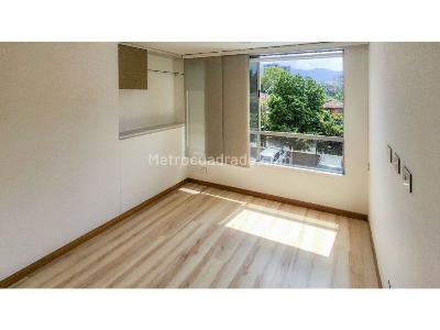 Apartamento en venta en Loma Benedictinos, Envigado · foto 5 de 11