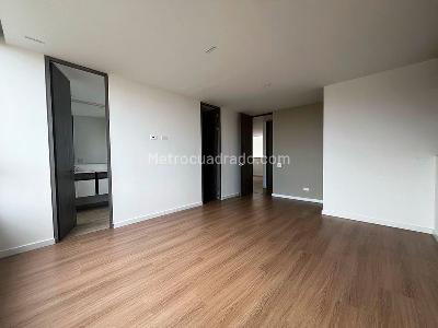 Apartamento en venta en La Pradera, Envigado · foto 3 de 12