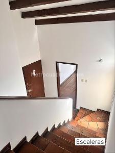 Casa de 5 alcobas en venta en Pontevedra, Bogotá, 188 m² · foto 11 de 16