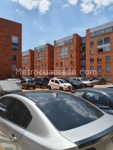 Apartamento en venta en Ciudad Alsacia, Bogotá · foto 15 de 17