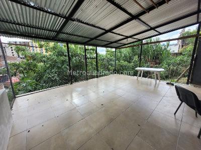 Casa de 5 alcobas en venta en Fundadores, Armenia, 353 m² · foto 18 de 19