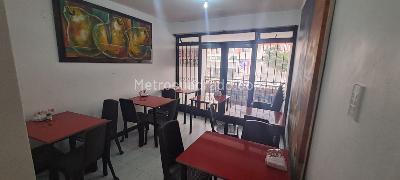 Casa de 5 alcobas en venta en Fundadores, Armenia, 353 m² · foto 4 de 19