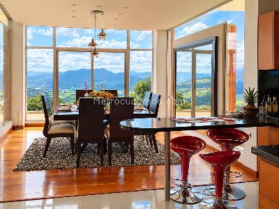 Casa de 5 alcobas en venta en Cerros De Yerbabuena, Chía · foto 8 de 17