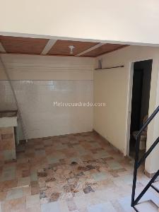 Casa de 5 alcobas en venta en Villa Alsacia, Bogotá, 250 m² · foto 12 de 20