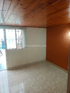 Casa de 5 alcobas en venta en Villa Alsacia, Bogotá, 250 m² · foto 16 de 20