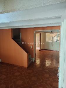 Casa de 5 alcobas en venta en Villa Alsacia, Bogotá, 250 m² · foto 4 de 20
