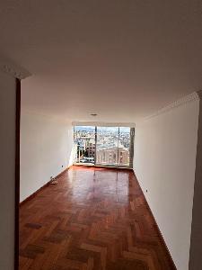 Apartamento de 3 alcobas en venta en Alamos Norte, Bogotá, 55 m² · foto 5 de 18
