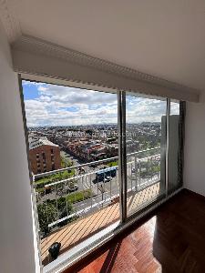 Apartamento de 3 alcobas en venta en Alamos Norte, Bogotá, 55 m² · foto 3 de 18