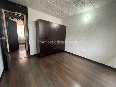 Apartamento de 3 alcobas en venta en Suba Sabana De Tibabuyes, Bogotá, 53 m² · foto 10 de 17