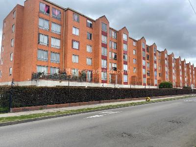 Apartamento de 3 alcobas en venta en Suba Sabana De Tibabuyes, Bogotá, 53 m² · foto 14 de 17