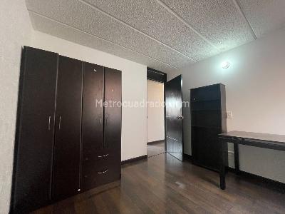 Apartamento de 3 alcobas en venta en Suba Sabana De Tibabuyes, Bogotá, 53 m² · foto 2 de 17