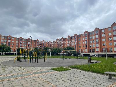Apartamento de 3 alcobas en venta en Suba Sabana De Tibabuyes, Bogotá, 53 m² · foto 5 de 17