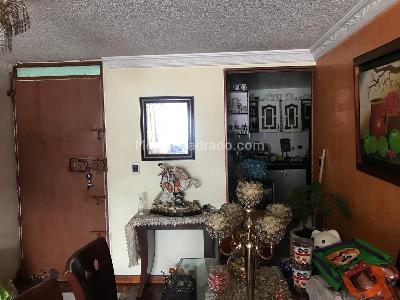 Apartamento de 3 alcobas en venta en Ciudad Berna, Bogotá, 67 m² · foto 3 de 15
