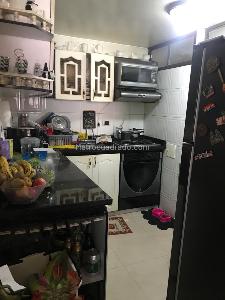 Apartamento de 3 alcobas en venta en Ciudad Berna, Bogotá, 67 m² · foto 4 de 15