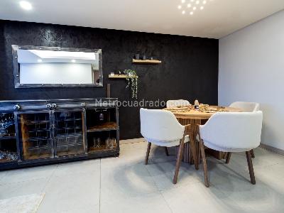 Apartamento en venta en El Portal, Envigado · foto 3 de 19