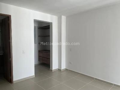 Apartamento de 3 alcobas en venta en Jardines Campestre, Floridablanca, 90 m² · foto 7 de 10