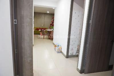 Apartamento de 3 alcobas en venta en Canaveral Plaza, Floridablanca, 99 m² · foto 6 de 11