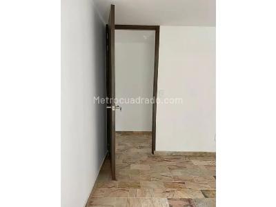 Apartamento de 3 alcobas en venta en Canaveral, Floridablanca, 110 m² · foto 6 de 12