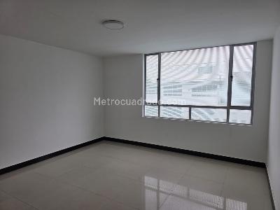 Casa en arriendo en La Aurora, Bogotá · foto 12 de 18