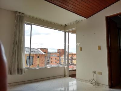 Apartamento de 2 alcobas en venta en Chapinero Marly, Bogotá, 64 m² · foto 10 de 19