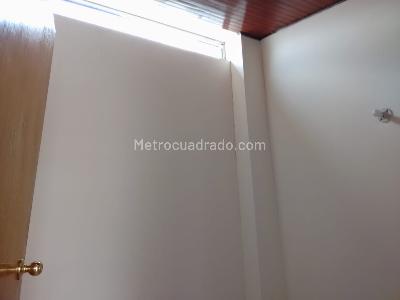 Apartamento de 2 alcobas en venta en Chapinero Marly, Bogotá, 64 m² · foto 14 de 19