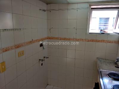 Apartamento de 2 alcobas en venta en Chapinero Marly, Bogotá, 64 m² · foto 7 de 19