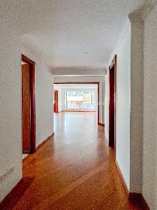 Apartamento de 3 alcobas en venta en Museo Del Chico, Bogotá, 220 m² · foto 2 de 20