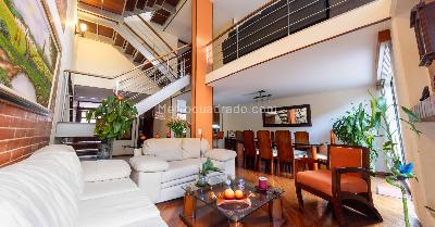 Casa en venta en 20 De Julio, Chía · foto 1 de 20