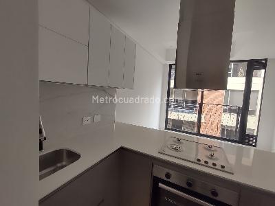 Apartaestudio en venta en San Patricio Santa Barbara, Bogotá, 36 m² · foto 3 de 18