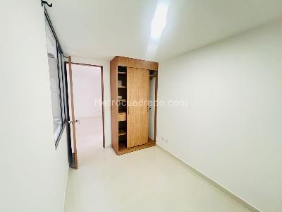 Apartamento en venta en Balcones De Armenia, Armenia · foto 7 de 19