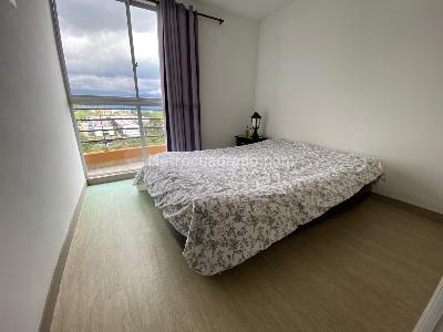 Apartamento de 2 alcobas en venta en Los Ocobos, Armenia, 54 m² · foto 4 de 15