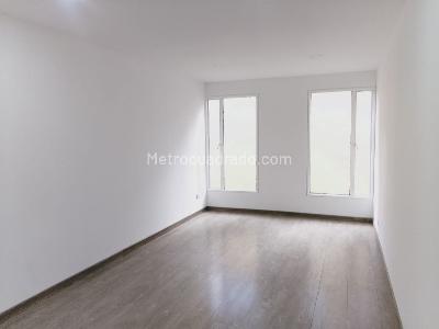 Apartamento de 2 alcobas en venta en Cedritos, Bogotá, 56 m² · foto 2 de 11