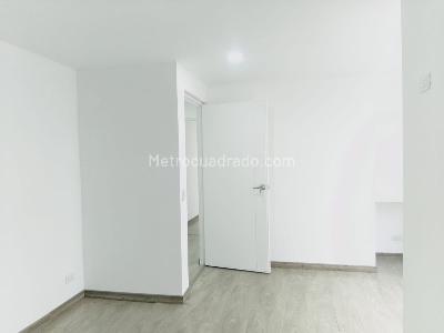 Apartamento de 2 alcobas en venta en Cedritos, Bogotá, 56 m² · foto 6 de 11