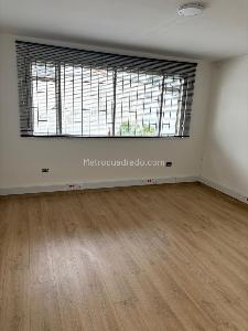 Casa de 5 alcobas en venta en Polo Club, Bogotá, 300 m² · foto 8 de 19