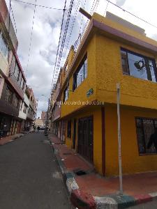 Casa en venta en Altablanca, Bogotá · foto 2 de 2