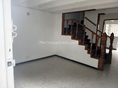 Casa en venta en Villas De Granada Occidente, Bogotá · foto 2 de 19