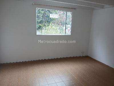 Casa en venta en Villas De Granada Occidente, Bogotá · foto 8 de 19