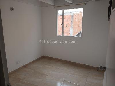Casa en venta en Villas De Granada Occidente, Bogotá · foto 9 de 19