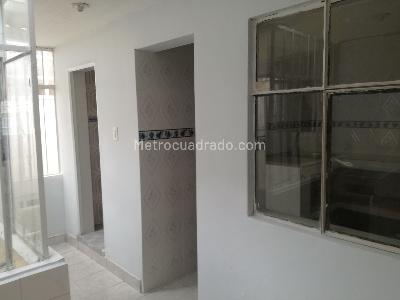 Casa de 5 alcobas en venta en 20 De Julio, Bogotá, 304 m² · foto 11 de 15