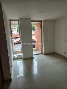 Apartamento de 3 alcobas en venta en Laureles Campestre, Medellín, 96 m² · foto 12 de 13