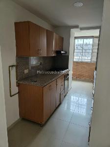 Apartamento de 3 alcobas en venta en Laureles Campestre, Medellín, 96 m² · foto 7 de 13